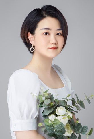 张佳颀