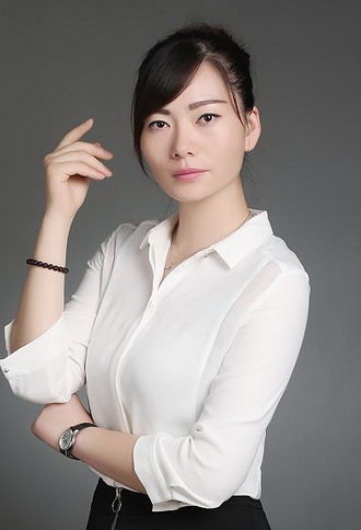 何福玲